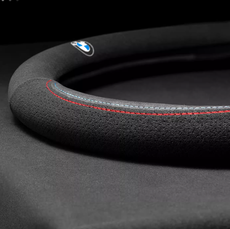 ComfortGrip Suede Steering Wheel Cover - Customizable Logo & Durable Comfort