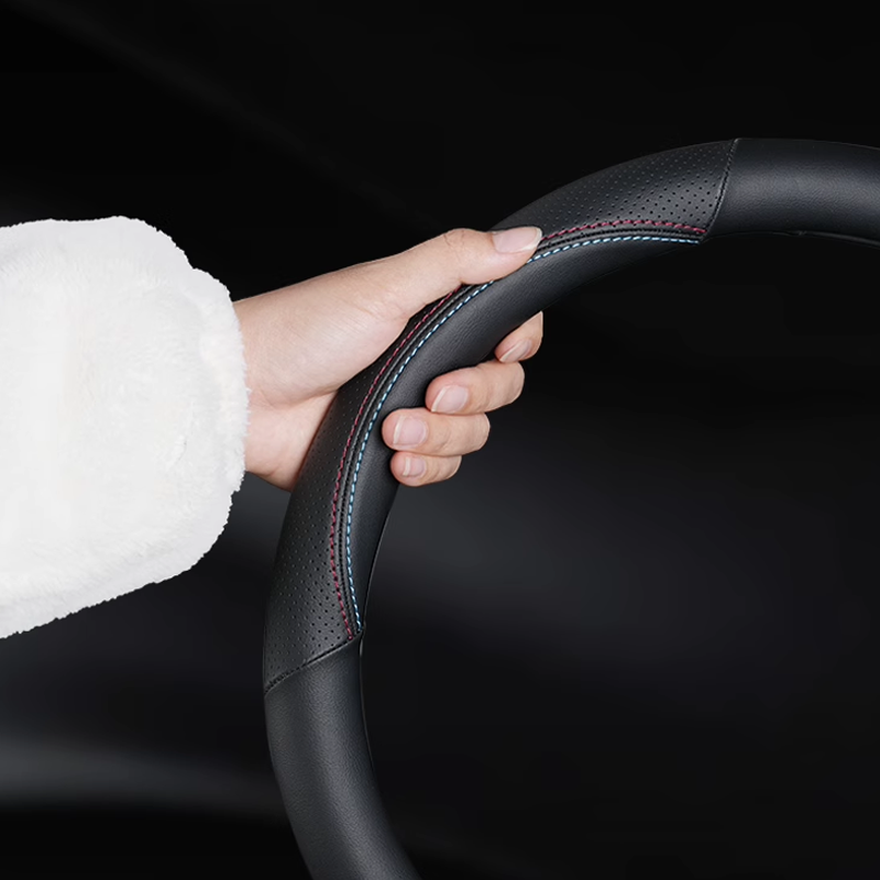 AeroSoft Nappa Cover – Breathable, Anti-Sweat Comfort with a Secure Feel