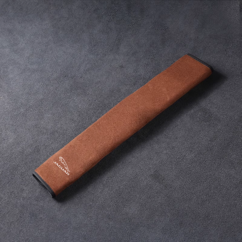 SilkLeather Car Seatbelt Pad – Neck Protection & Custom Logo Ready