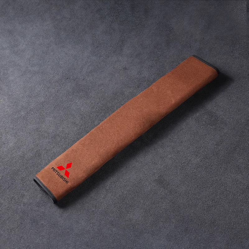 SilkLeather Car Seatbelt Pad – Neck Protection & Custom Logo Ready