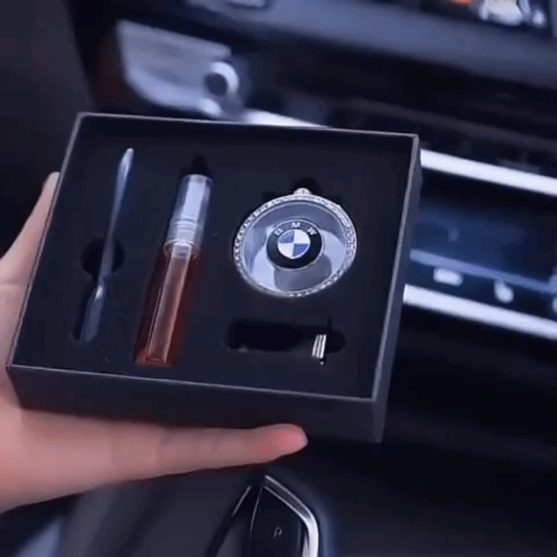 Luxury Diamond Watch-Style Air Vent Car Perfume Diffuser Clip