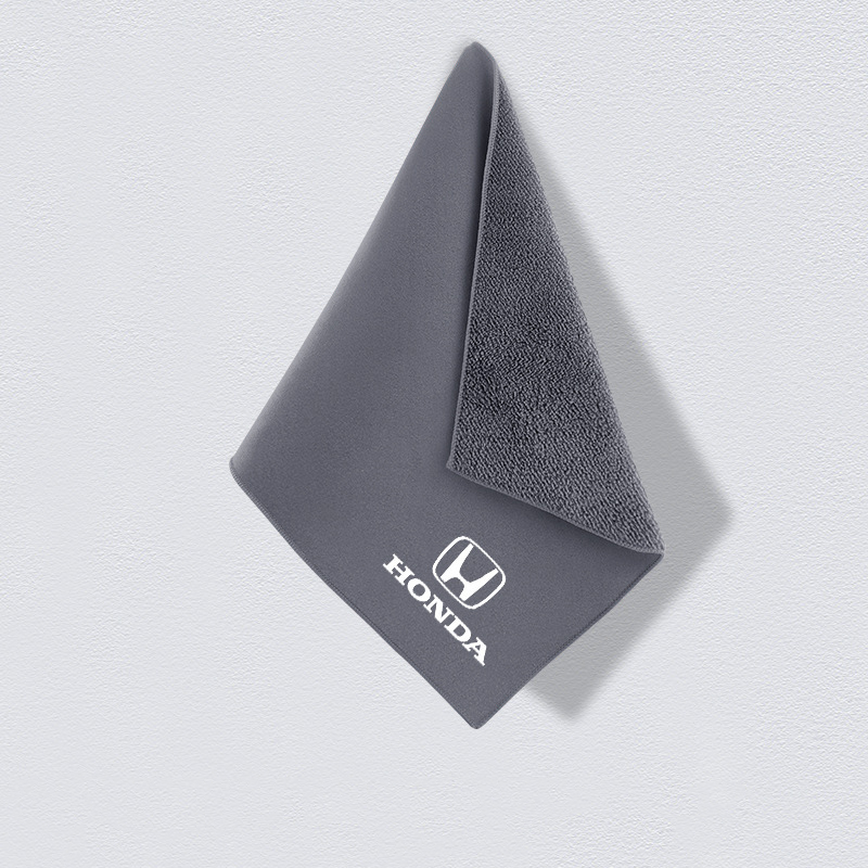 Super Absorbent & Multi-Purpose Car Towel – Lint-Free Chamois Cloth for Scratch-Free Cleaning